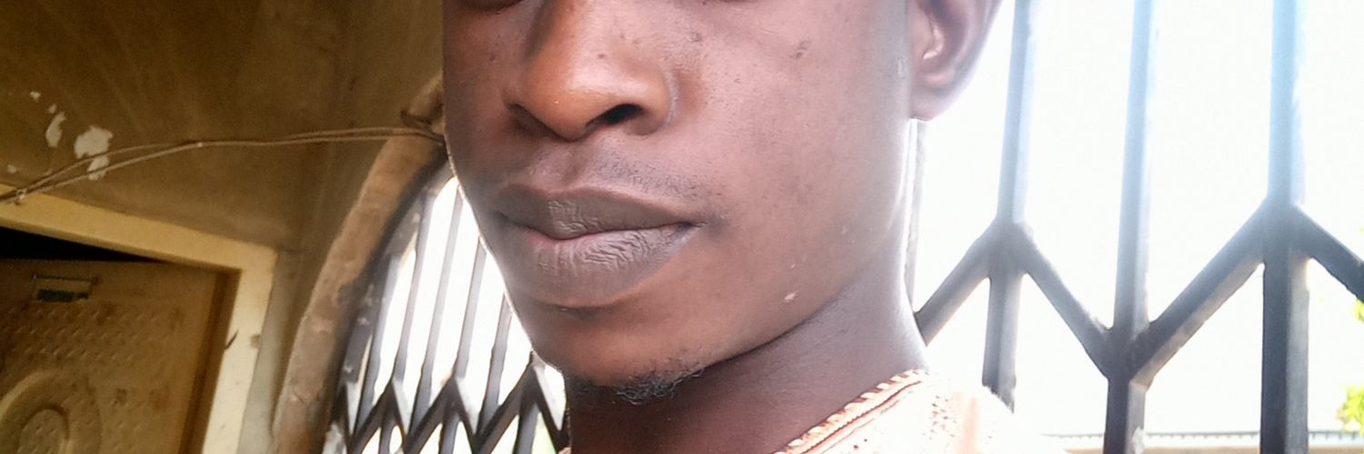 ayom_isaac's profile banner image