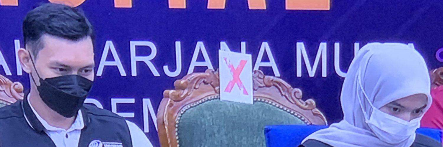 hanachek_'s profile banner image