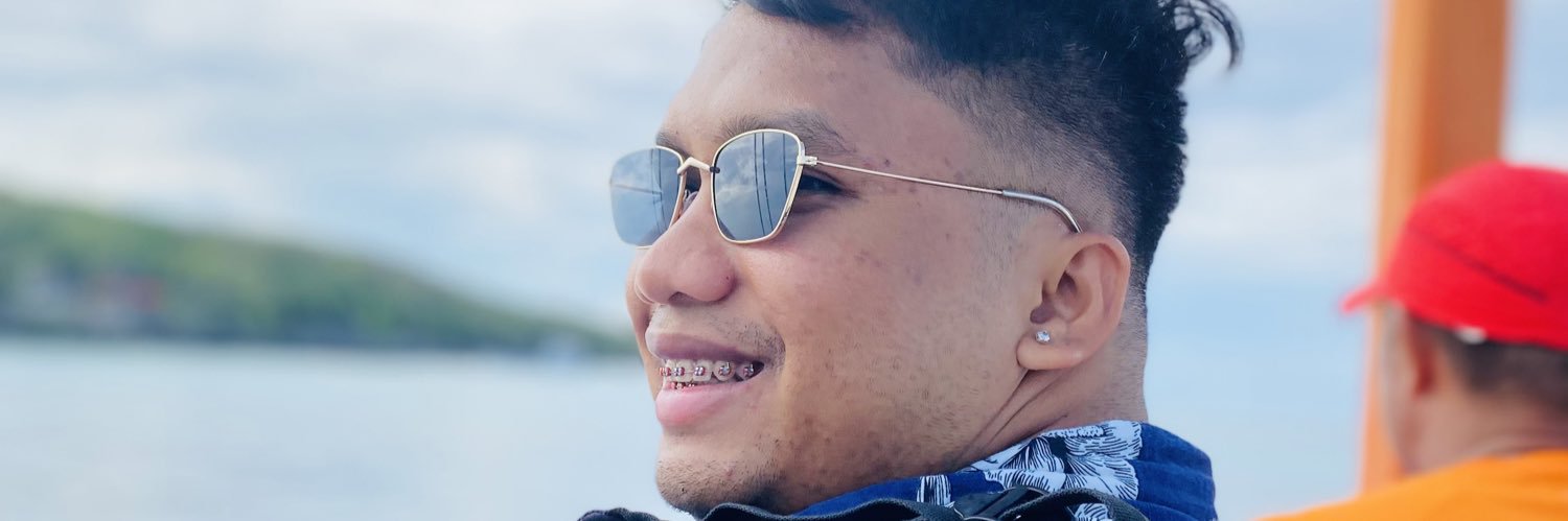 ReyesZyrell's profile banner image