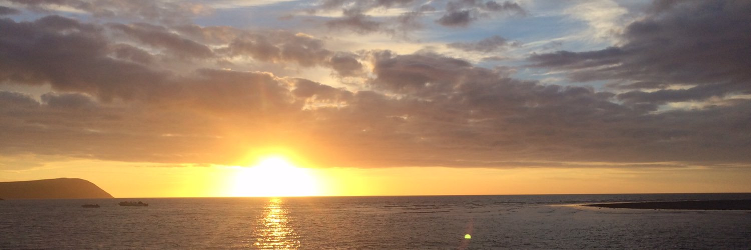 bev1704's profile banner image
