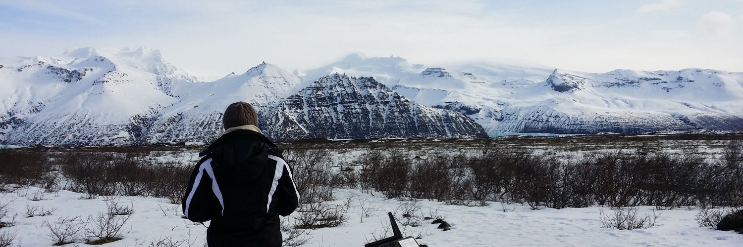 Kaitlin Statz • Writer • Podcaster banner