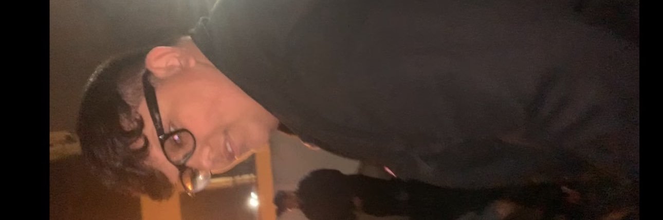 youraniz's profile banner image