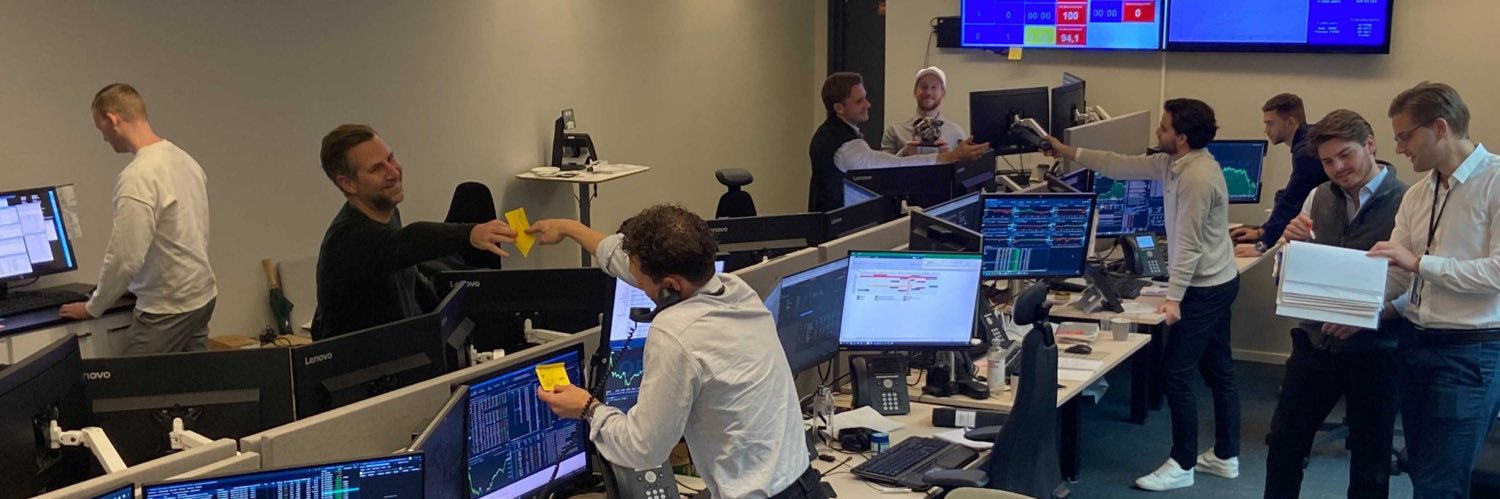 wegebrand's profile banner image