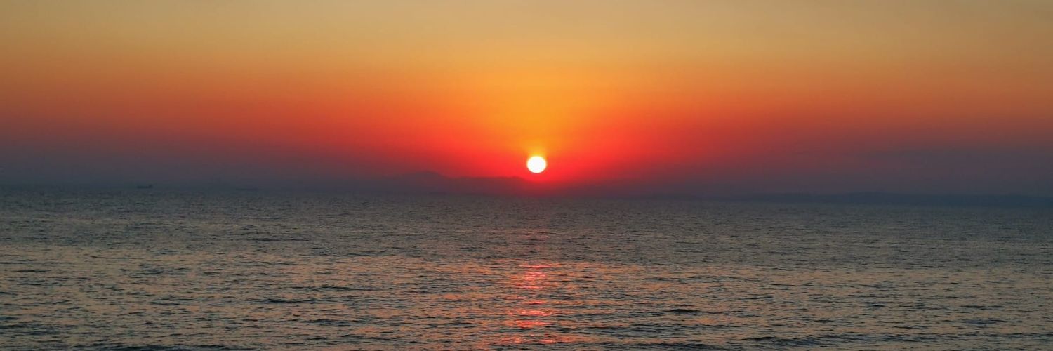 esmumen's profile banner image