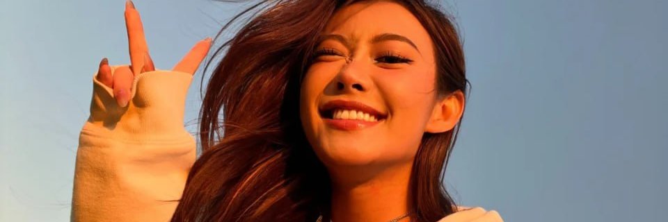 VickyHerMart's profile banner image