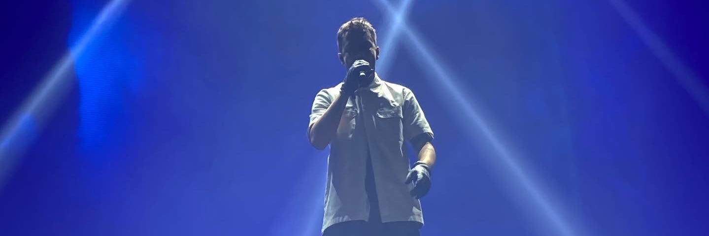 theyflyaround's profile banner image