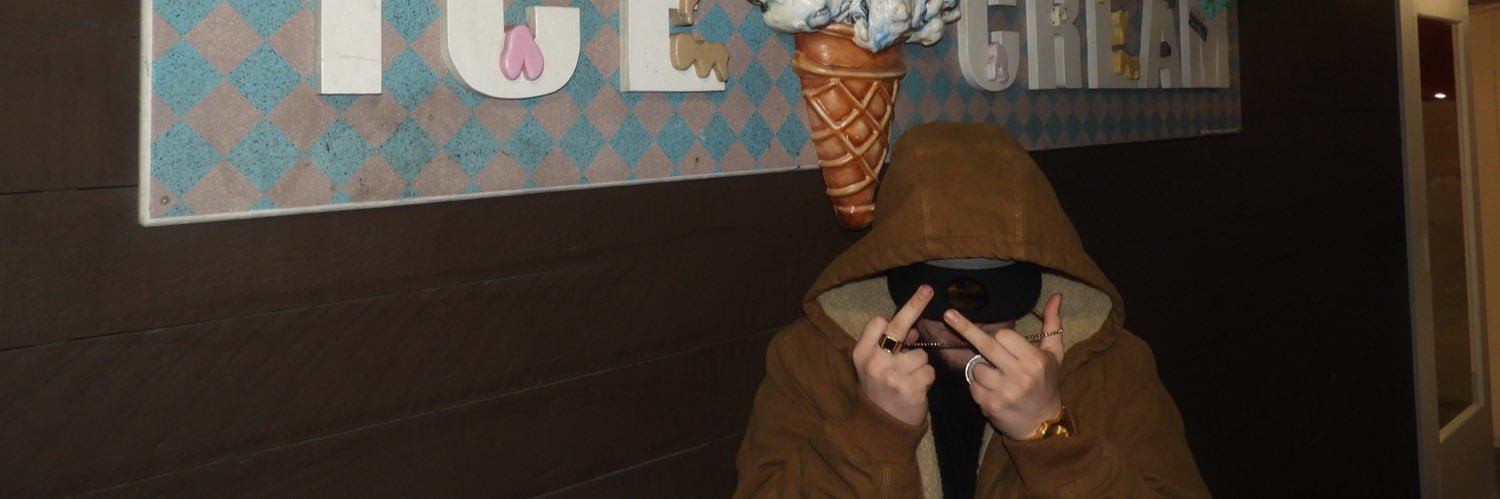 poolsthegoon's profile banner image