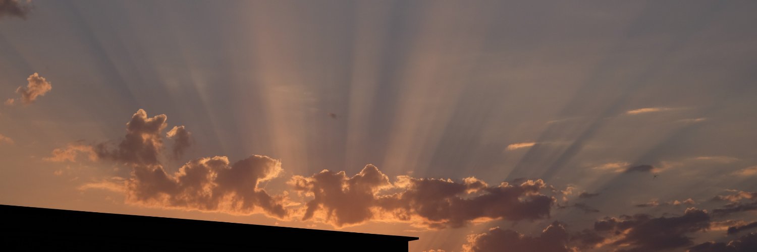 ekinyuh's profile banner image