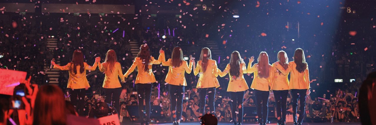 𝐱𝐨𝐱𝐳 𝒅𝒊𝒗•𝒔•𝒆́🌼🦋 banner