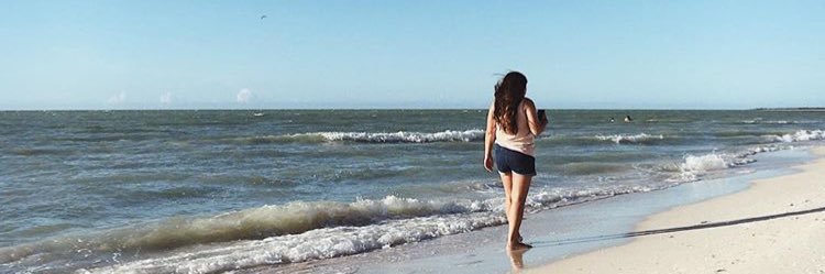 dafneeSG's profile banner image