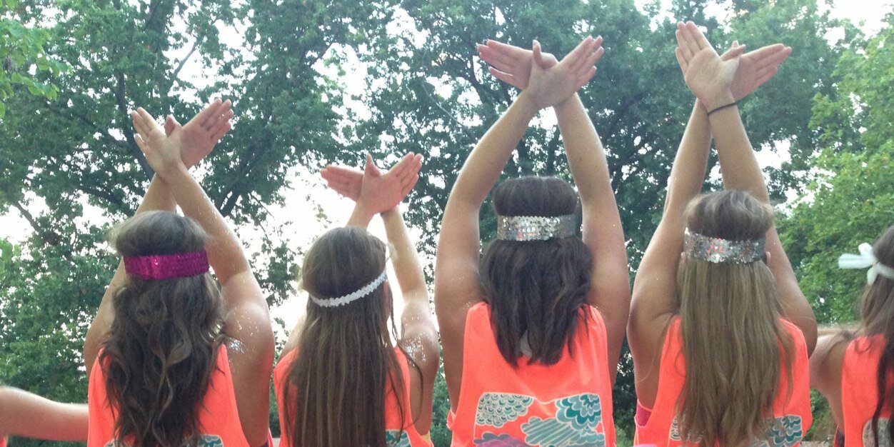 emily_bart17's profile banner image