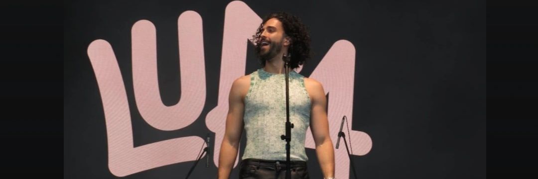 juña banner