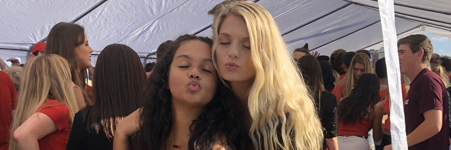 oliiviaaa_33's profile banner image