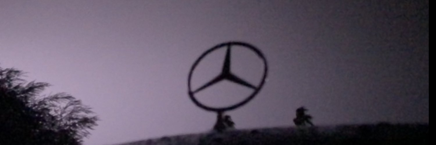 catttjohnny's profile banner image