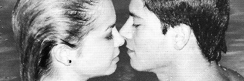 awnluared's profile banner image