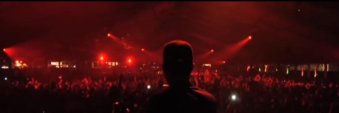 robbie isn't living banner