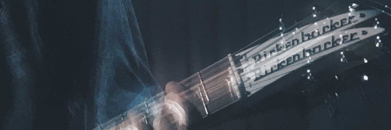 s_se__i's profile banner image