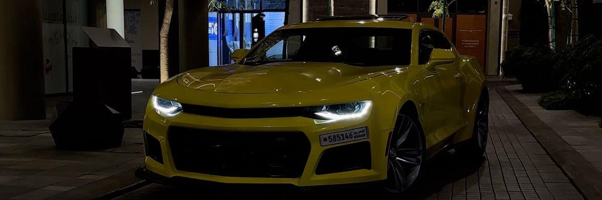 y_b66's profile banner image