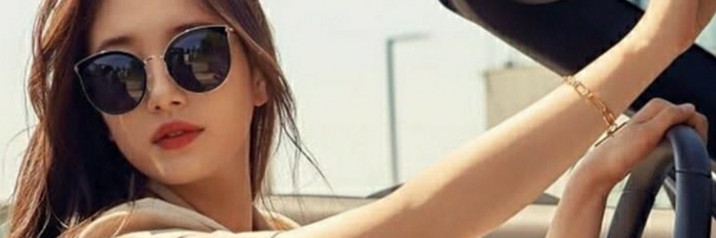 esjieee's profile banner image