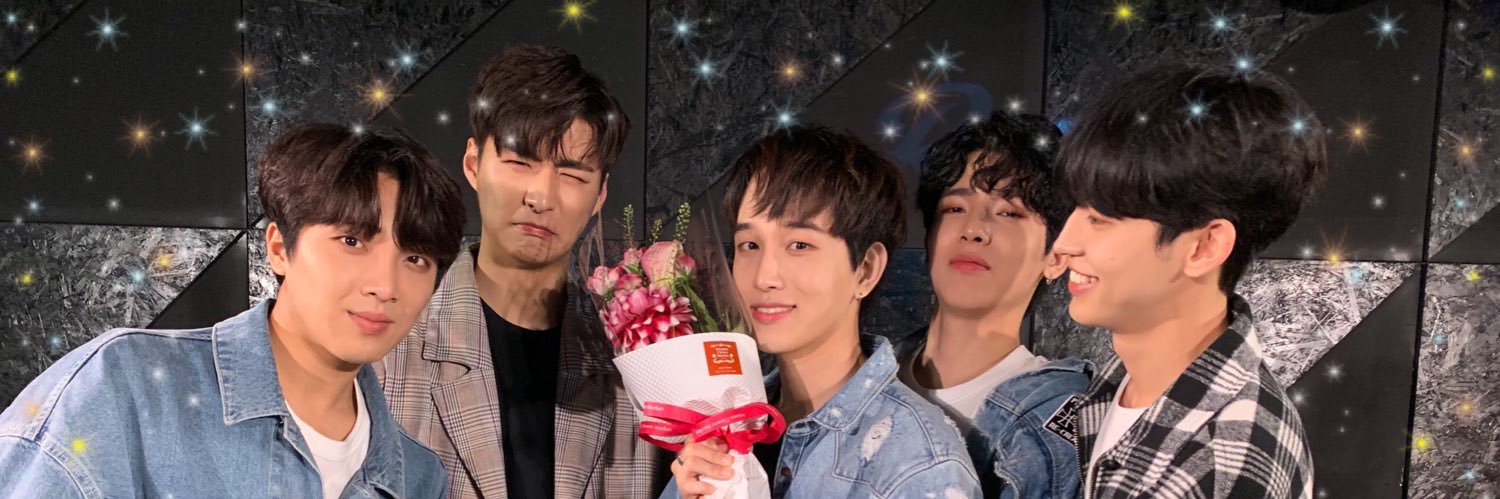 symmkhk's profile banner image