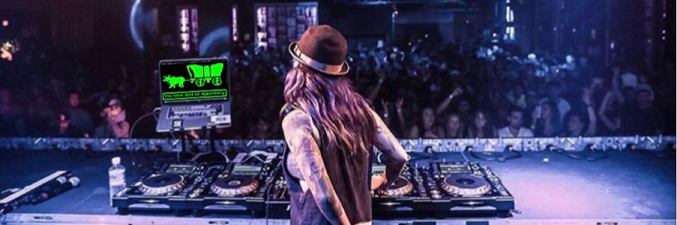 yoozilla's profile banner image