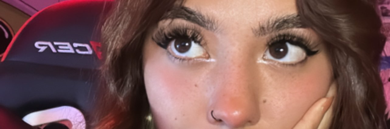 TuJulie👽 banner