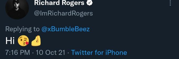 xBumbleBeez's profile banner image