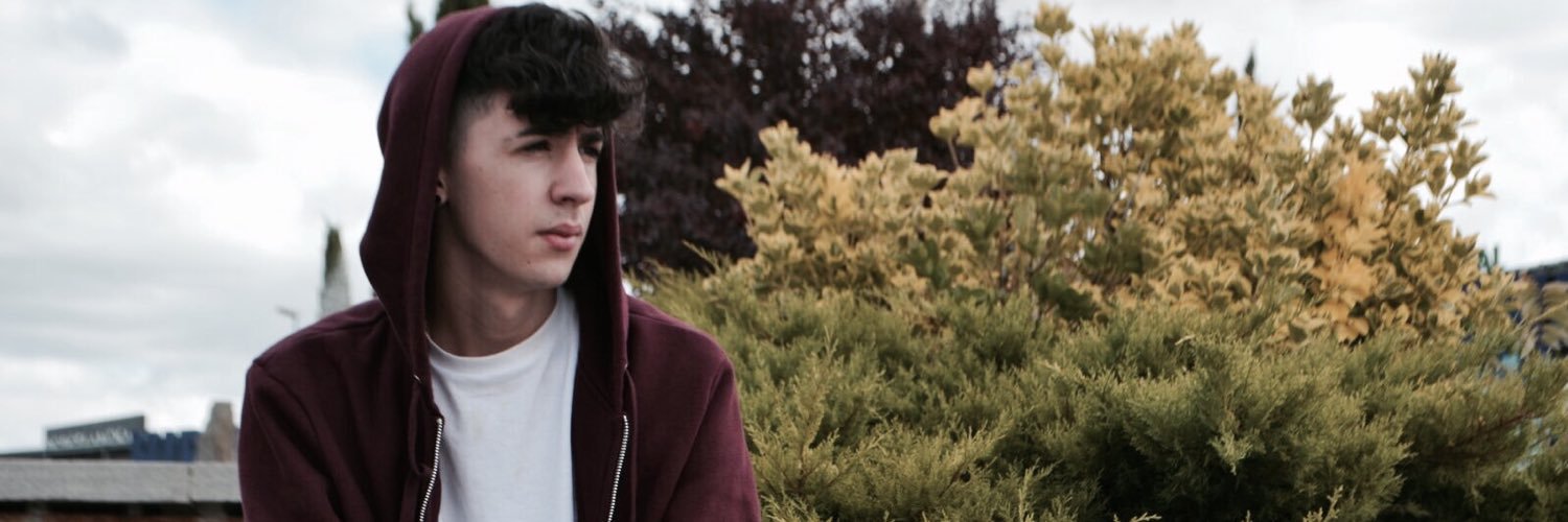 AdrianGuerrer11's profile banner image