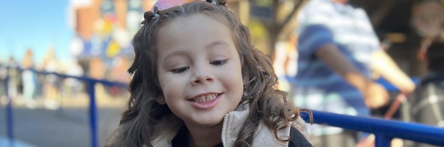 MirqaSanchez's profile banner image