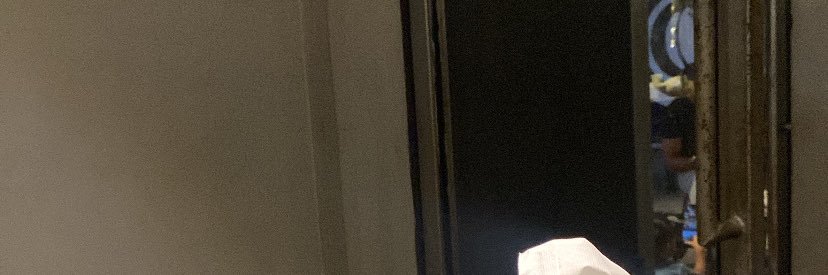 b banner