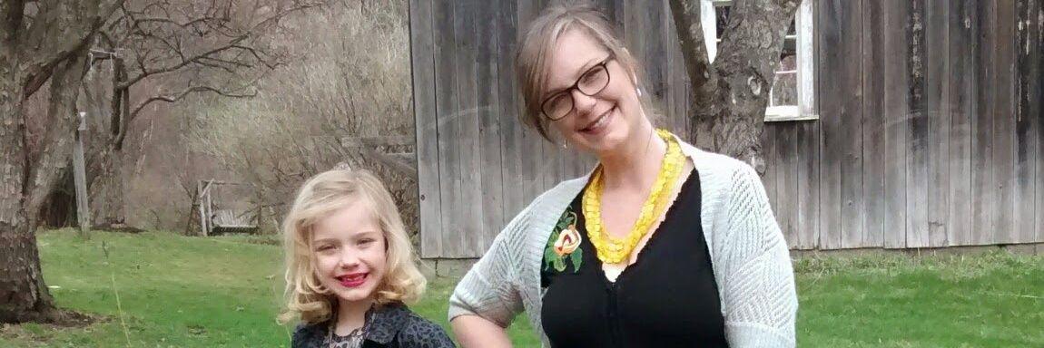 MomHacks banner