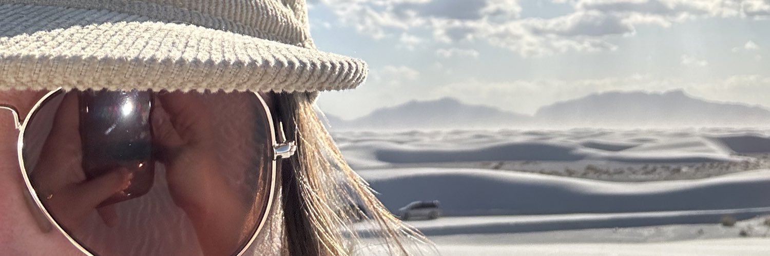 Lo_g12's profile banner image