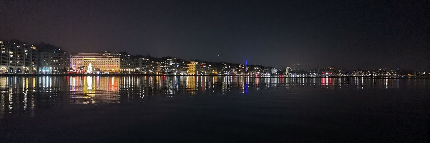 dee_kostopoulos's profile banner image