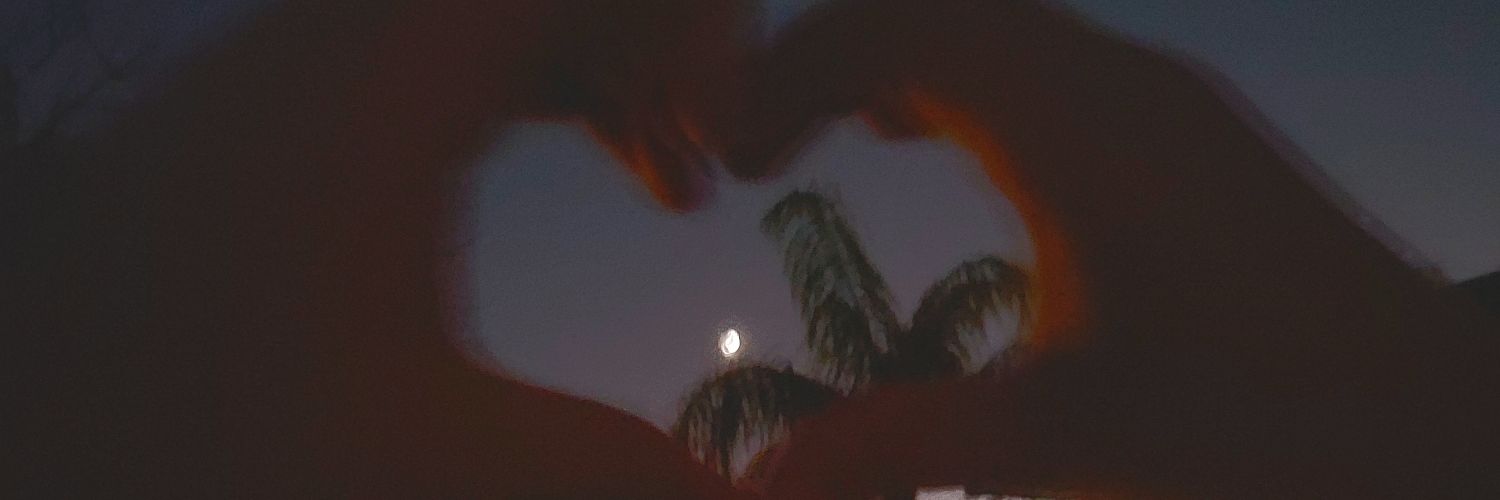 odd_eyesh's profile banner image