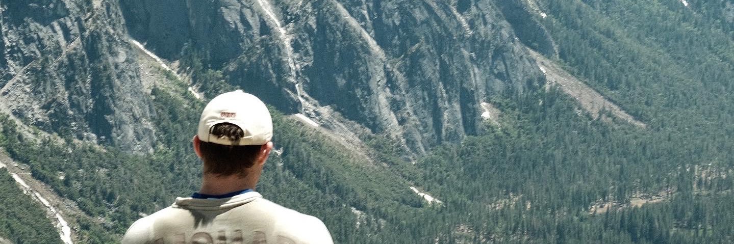 darius fisher 👨‍⚕️ banner