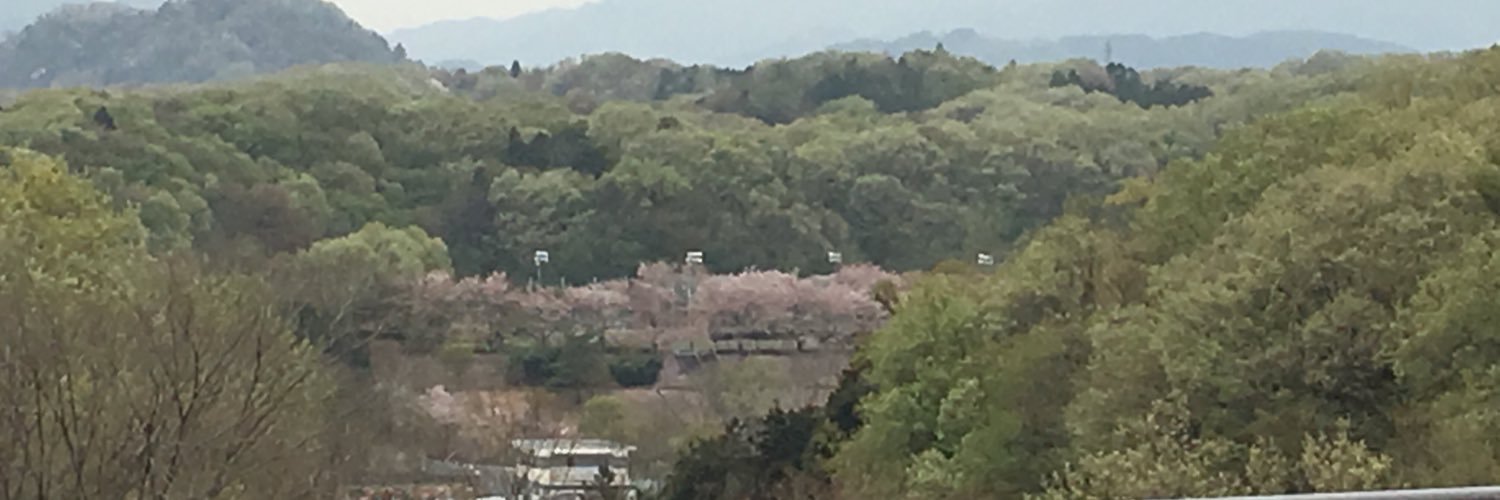 V2Ejn's profile banner image
