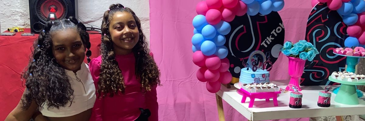 thayscomth's profile banner image