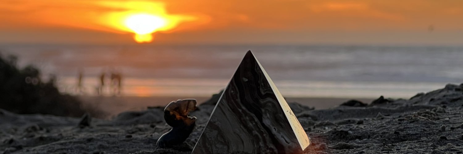 luiqqi367's profile banner image