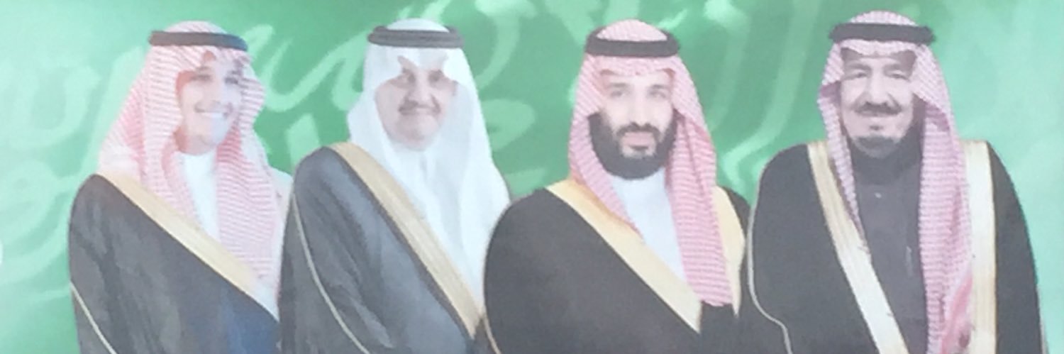f_q414's profile banner image