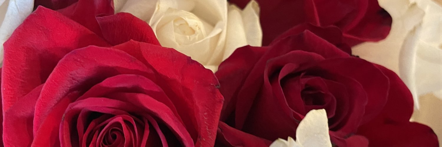 ___deeej's profile banner image