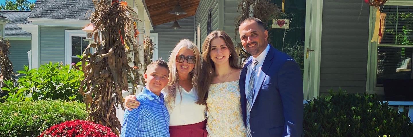 Nicole Schnabel banner