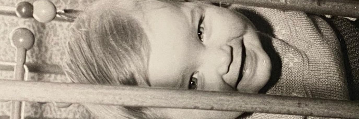 TweetingHead's profile banner image