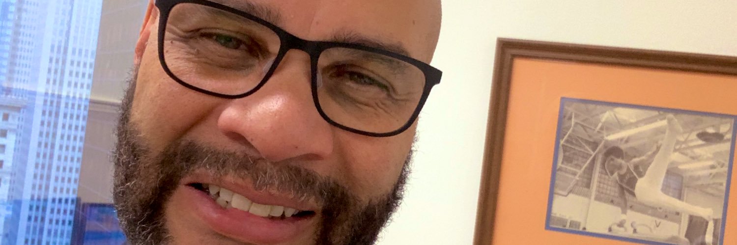 Stanley Thompson banner