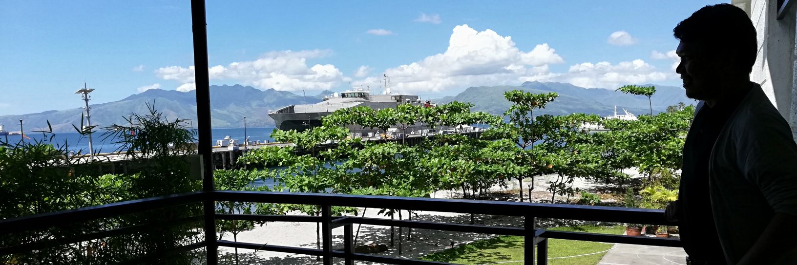 conconsinel's profile banner image