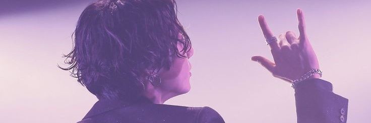 __OfficiallyMe_'s profile banner image