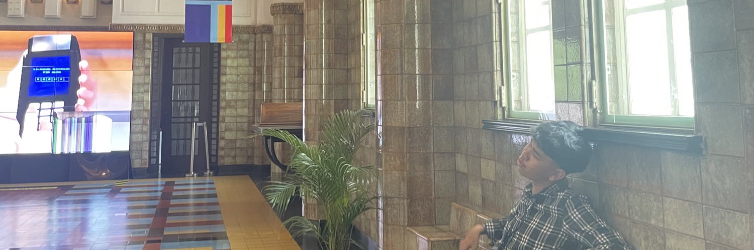 vee. ꢾ୧ (mia) banner