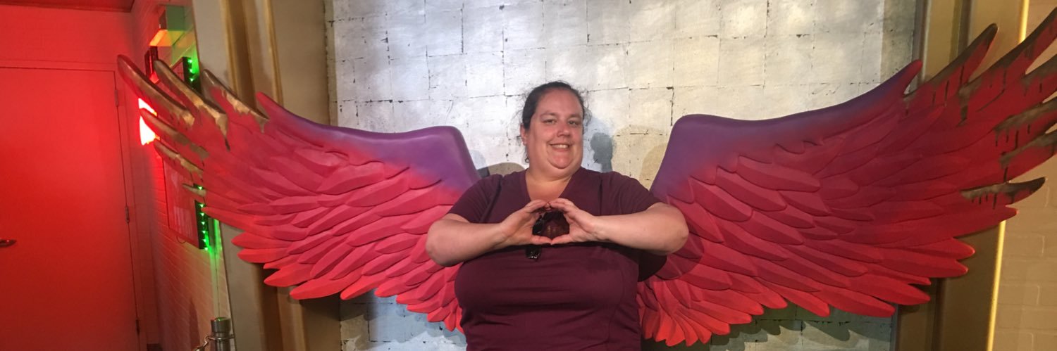 🦋Anndrea Massod🦋 banner