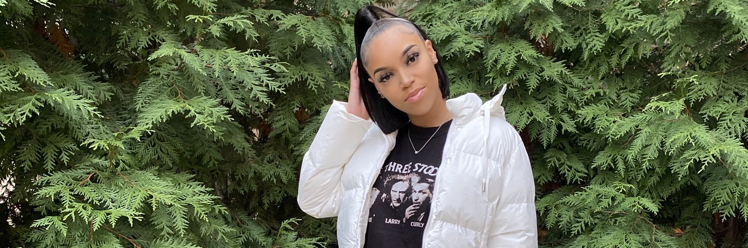 _forevertyra's profile banner image