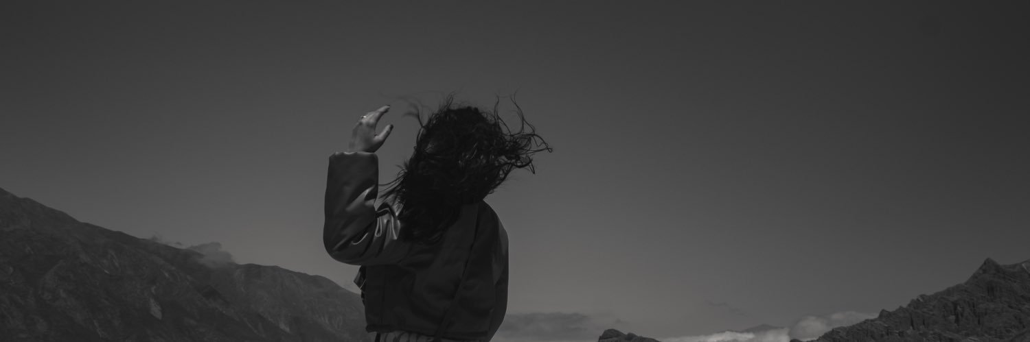 camilapardobe's profile banner image