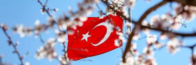 Emel banner